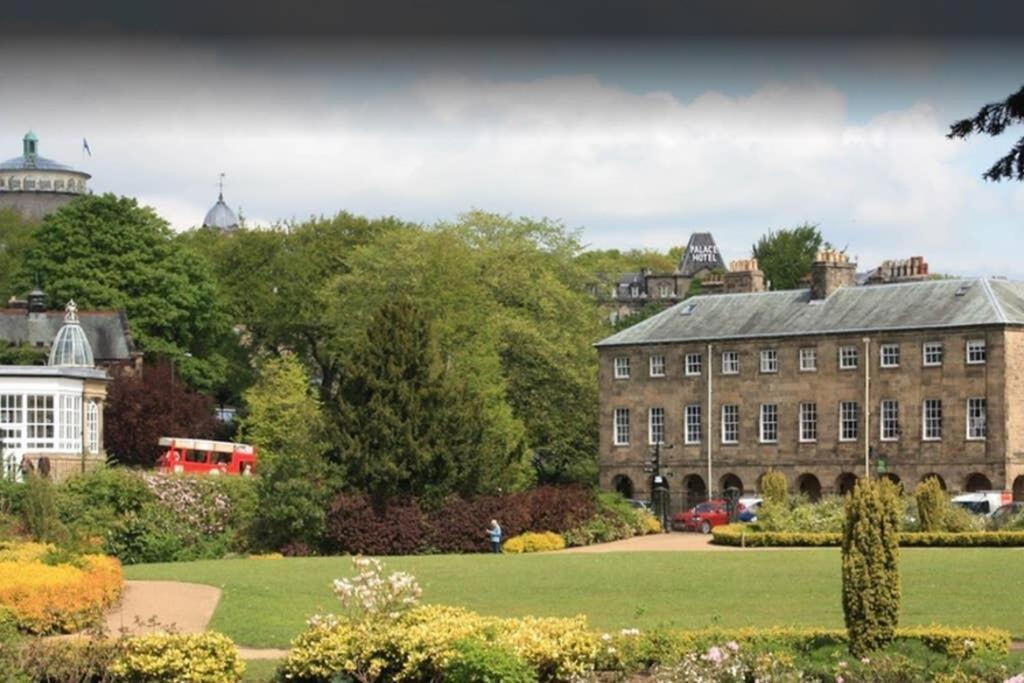 No 6 The Square Tearooms & Accommodation Buxton  Exterior foto